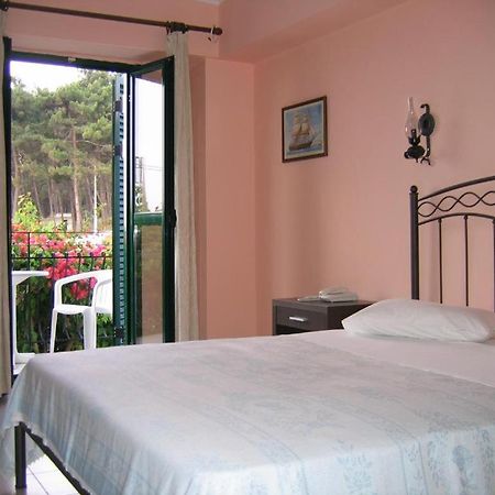 Tara Beach Hotel Skala  Экстерьер фото